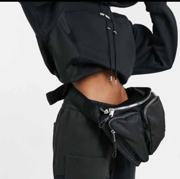Ivy Park/Adidas Black Pack Fanny Pack - Picture 3 of 10